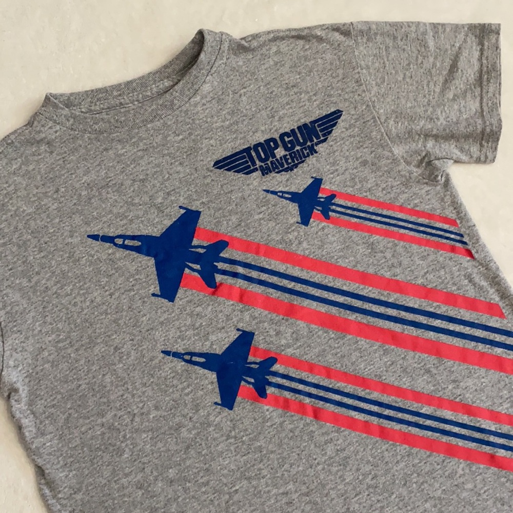 Top Gun Maverick | Military Fighter Jets USA Patriotic Graphic T-Shirt (L 10/12)